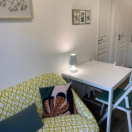 Le Vert D'eau, Maisonnette Avec Jardin - Centre Apartament